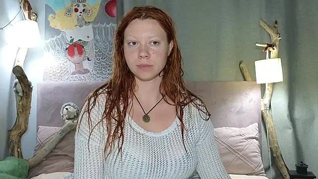 Snapshot of MileyMiller chatting on 07-06-26, 12:45 MileyMiller online show from 07-06-26, 12:45