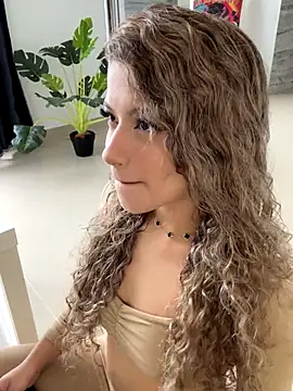 Melina-Smith online show from 11-28-25, 05:46