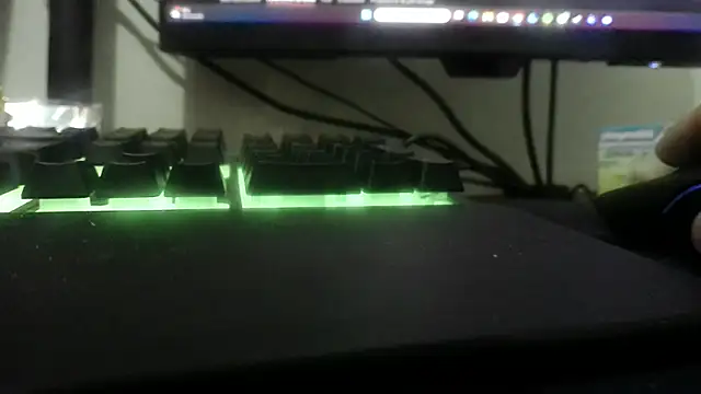 Dandi19 online show from 12-19-25, 07:49