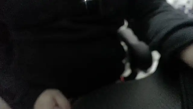 Snapshot of Dandi19 chatting on 10-29-25, 01:54 Dandi19 online show from 10-29-25, 01:54