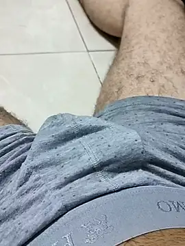 Snapshot of Dagaster1 chatting on 10-09-25, 11:38 Dagaster1 online show from 10-09-25, 11:38