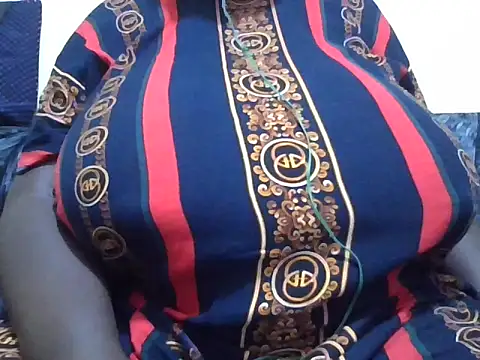 pritty-leila online show from 05-21-26, 07:55