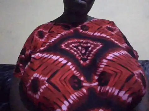 Snapshot of pritty-leila chatting on 06-07-26, 12:32 pritty-leila online show from 06-07-26, 12:32