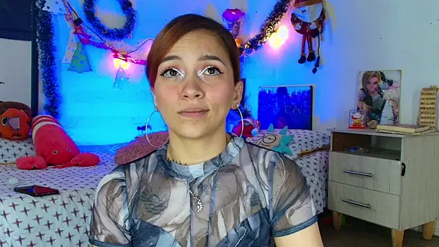 alisson zafiro  online show from 12-15-25, 03:23