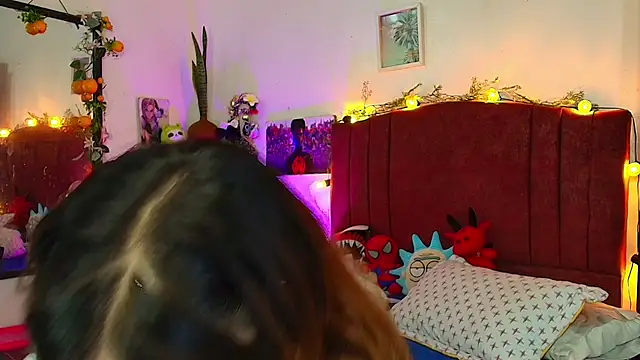 alisson zafiro  online show from 04-12-26, 03:21