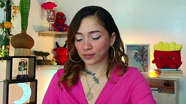 alisson zafiro  online show from 05-20-26, 03:25