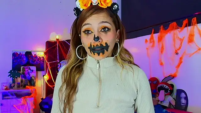 alisson zafiro  online show from 10-28-25, 03:18