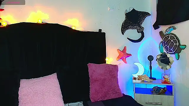 Snapshot of alisson_zafiro_ chatting on 07-09-26, 09:10 alisson zafiro online show from 07-09-26, 09:10
