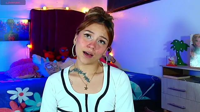 Snapshot of alisson_zafiro_ chatting on 09-25-25, 03:12 alisson zafiro online show from 09-25-25, 03:12