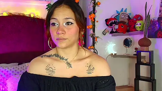 alisson zafiro  online show from 05-04-26, 12:14