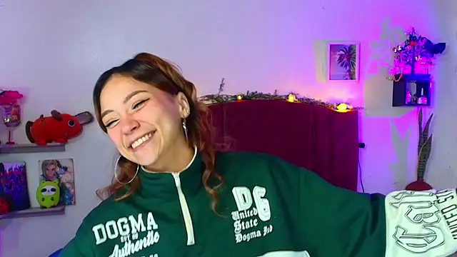 alisson zafiro  online show from 02-24-26, 03:18