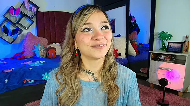 Snapshot of alisson_zafiro_ chatting on 02-28-25, 09:15 alisson zafiro online show from 02-28-25, 09:15