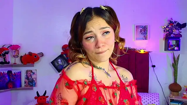 alisson zafiro  online show from 02-18-26, 03:15