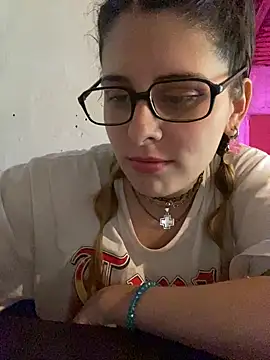 FlorBich online show from 04-24-26, 06:54