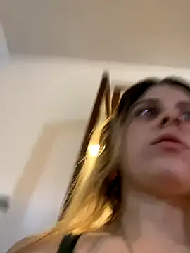 FlorBich online show from 12-18-25, 02:21