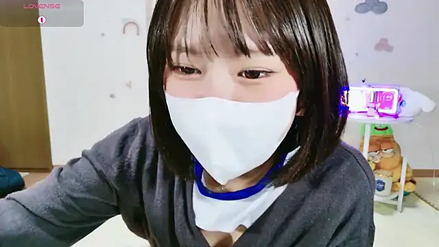  Iroha 99 online show from 04-14-26, 02:33