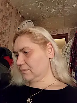 Minna Jeannie online show from 02-28-25, 03:37