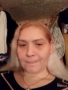 Minna Jeannie online show from 11-12-25, 02:04