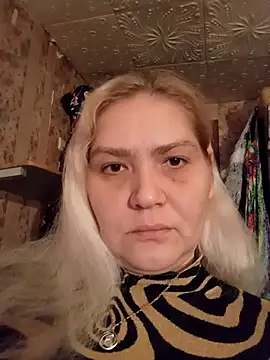 Minna Jeannie online show from 10-24-25, 01:59