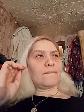 Minna Jeannie online show from 02-27-25, 03:29