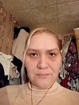 Minna Jeannie online show from 02-19-25, 03:28