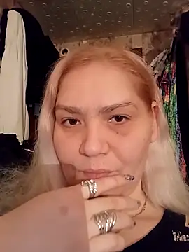 Minna Jeannie online show from 11-11-25, 02:06