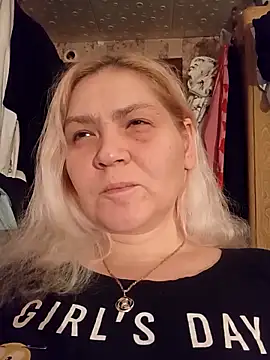 Minna Jeannie online show from 12-15-25, 02:06