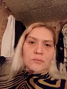 Minna Jeannie online show from 12-23-25, 02:11