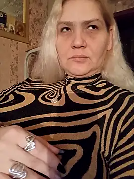 Minna Jeannie online show from 10-23-25, 02:10