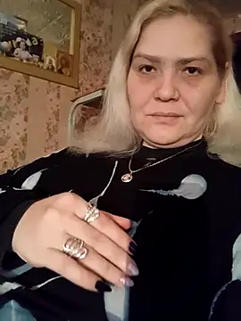 Minna Jeannie online show from 10-22-25, 02:22