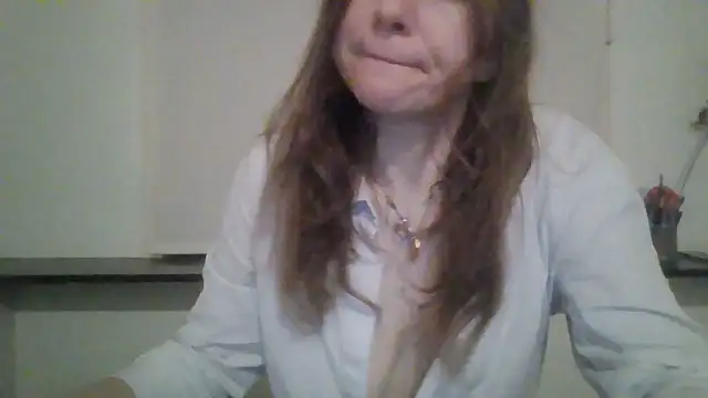 Snapshot of JasmineGlamour chatting on 02-06-26, 12:50 JasmineGlamour online show from 02-06-26, 12:50