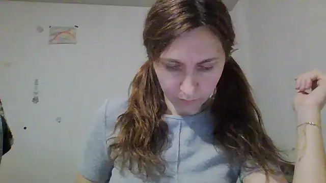 Snapshot of JasmineGlamour chatting on 12-02-25, 08:10 JasmineGlamour online show from 12-02-25, 08:10