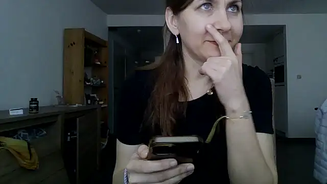 JasmineGlamour online show from 04-06-26, 04:52