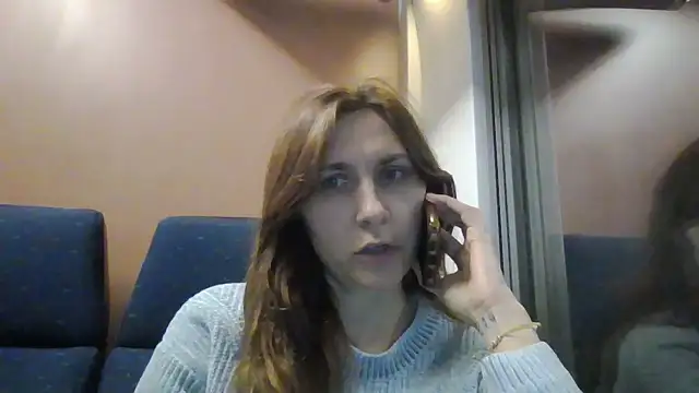 Snapshot of JasmineGlamour chatting on 12-03-25, 04:39 JasmineGlamour online show from 12-03-25, 04:39