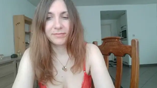 Snapshot of JasmineGlamour chatting on 05-31-26, 06:09 JasmineGlamour online show from 05-31-26, 06:09