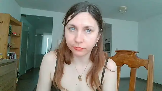 Snapshot of JasmineGlamour chatting on 04-30-26, 06:37 JasmineGlamour online show from 04-30-26, 06:37