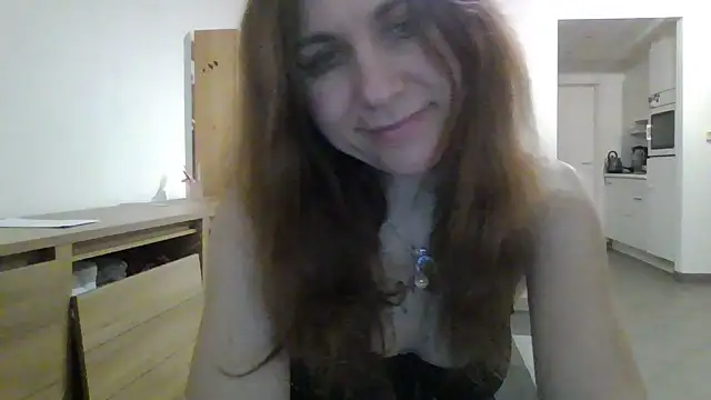 Snapshot of JasmineGlamour chatting on 02-13-26, 02:00 JasmineGlamour online show from 02-13-26, 02:00