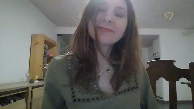 JasmineGlamour online show from 04-12-26, 08:34