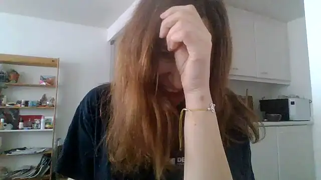Snapshot of JasmineGlamour chatting on 04-17-26, 03:15 JasmineGlamour online show from 04-17-26, 03:15