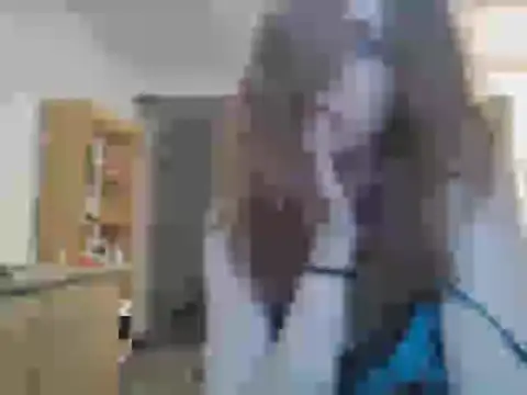 Snapshot of JasmineGlamour chatting on 05-18-26, 04:07 JasmineGlamour online show from 05-18-26, 04:07