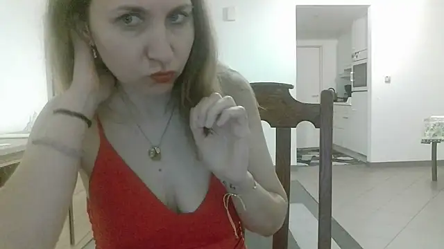 Snapshot of JasmineGlamour chatting on 04-27-26, 07:56 JasmineGlamour online show from 04-27-26, 07:56