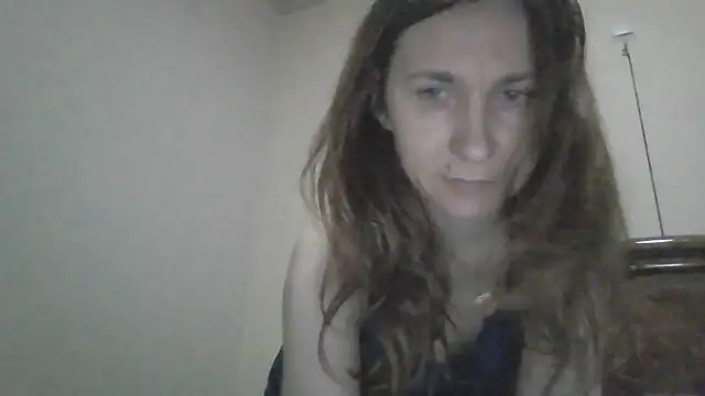 Snapshot of JasmineGlamour chatting on 12-17-25, 07:08 JasmineGlamour online show from 12-17-25, 07:08