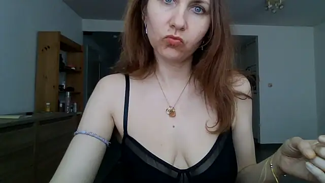 Snapshot of JasmineGlamour chatting on 05-11-26, 04:04 JasmineGlamour online show from 05-11-26, 04:04