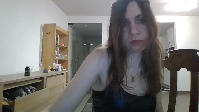 JasmineGlamour online show from 04-14-26, 03:11