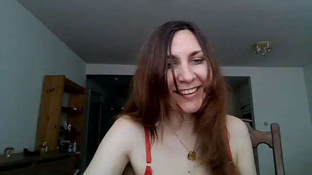 Snapshot of JasmineGlamour chatting on 05-28-26, 03:07 JasmineGlamour online show from 05-28-26, 03:07