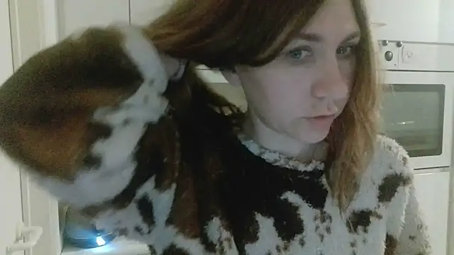 Snapshot of JasmineGlamour chatting on 04-26-26, 07:22 JasmineGlamour online show from 04-26-26, 07:22
