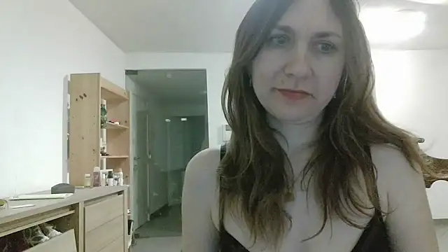 Snapshot of JasmineGlamour chatting on 04-30-26, 08:57 JasmineGlamour online show from 04-30-26, 08:57