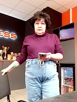 FantasyMichelle online show from 05-14-26, 08:06
