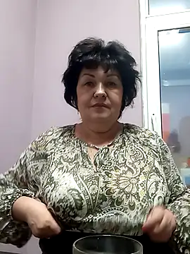 FantasyMichelle online show from 05-10-26, 06:32