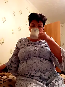 FantasyMichelle online show from 12-31-24, 06:57